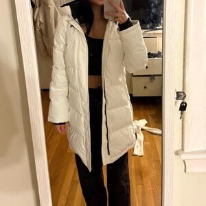 Aritzia TNA powder parka White Puffer Jacket